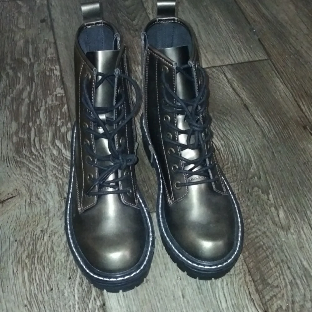 Booties - Picture 2 of 5